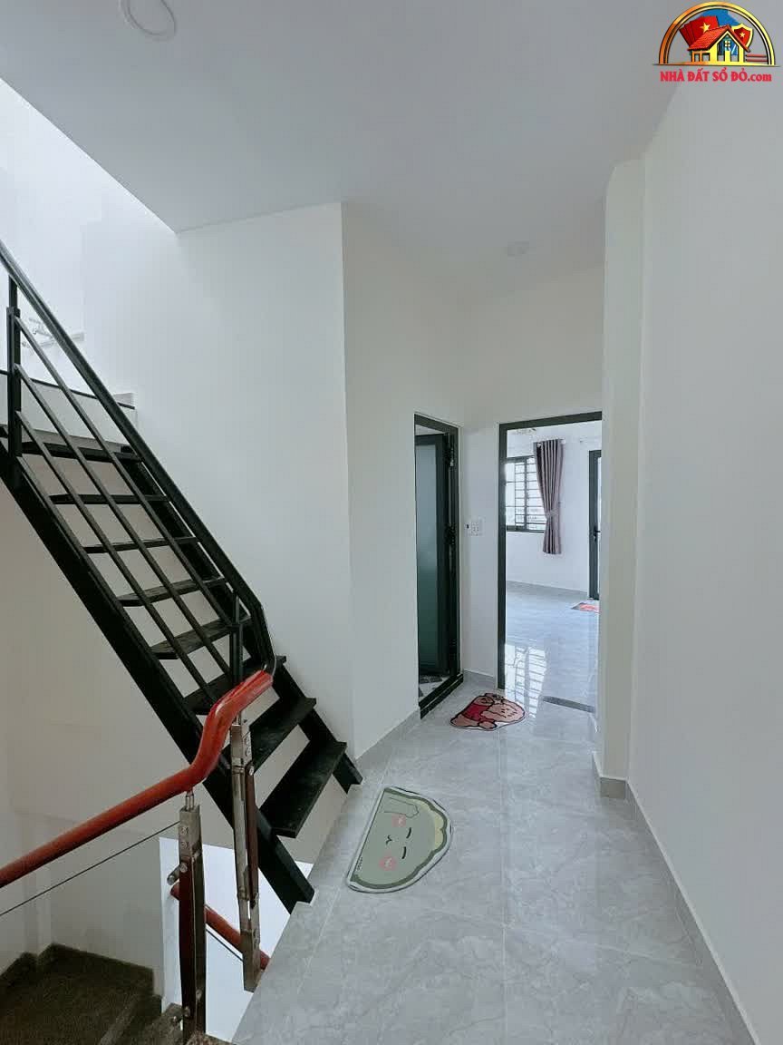 Nhà mới 3 tầng bán tại Vĩnh Khánh, giá chỉ 6.5 tỷ – Nhà đẹp cho gia đình tại Quận 4