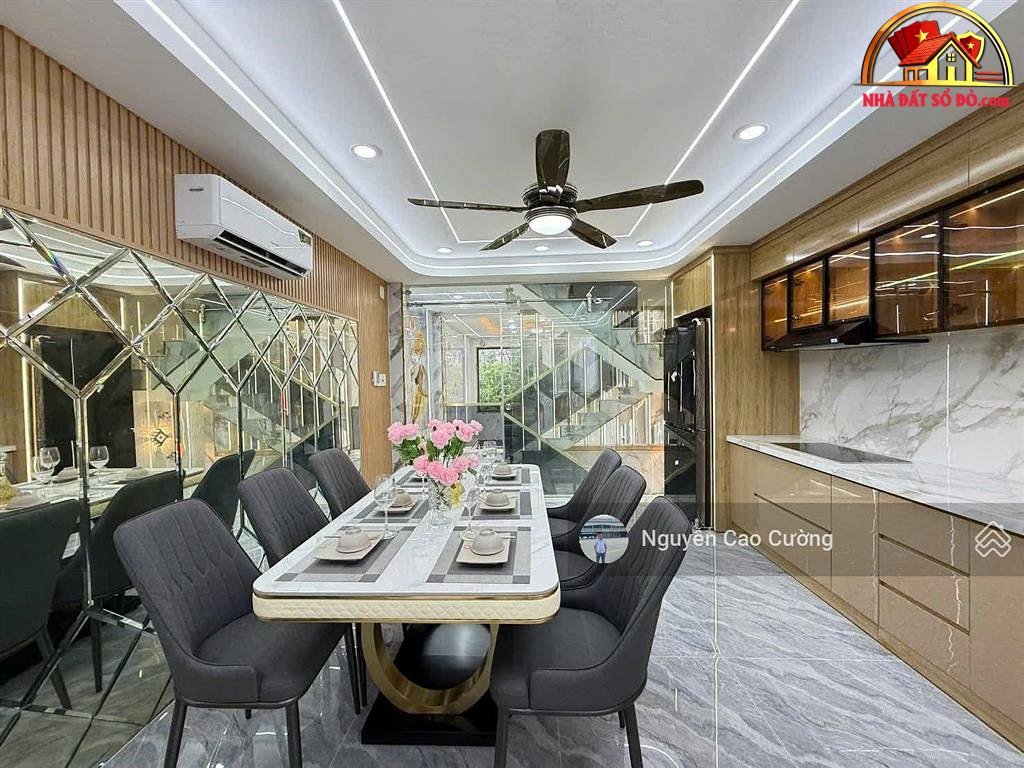 Nhà phố 4 tầng đẹp – Sân thượng thoáng – Giá chỉ 5.89 tỷ – Nhà đất Bất động sản sổ đỏ