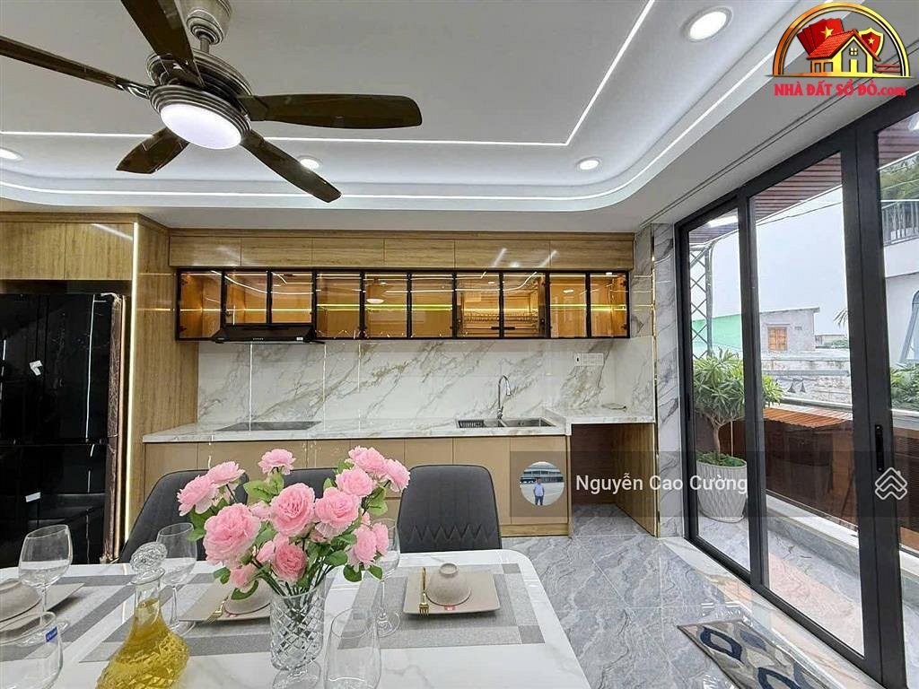 Nhà phố 4 tầng đẹp – Sân thượng thoáng – Giá chỉ 5.89 tỷ – Nhà đất Bất động sản sổ đỏ
