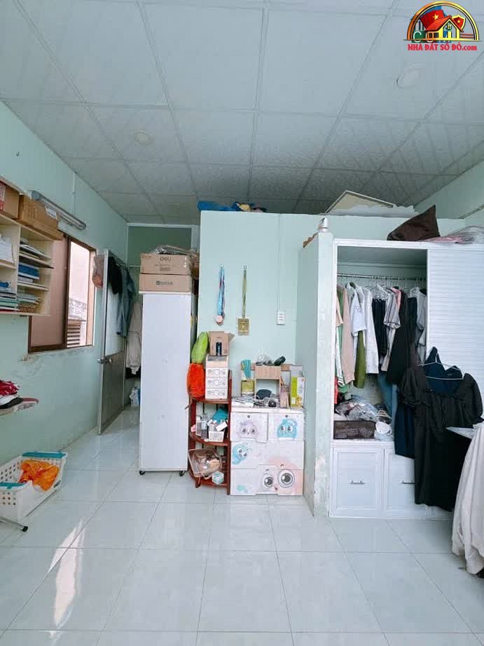 Nhà đúc bê tông 2PN hẻm xe hơi Quận 4 giá 5.49 tỷ – Bán nhà riêng