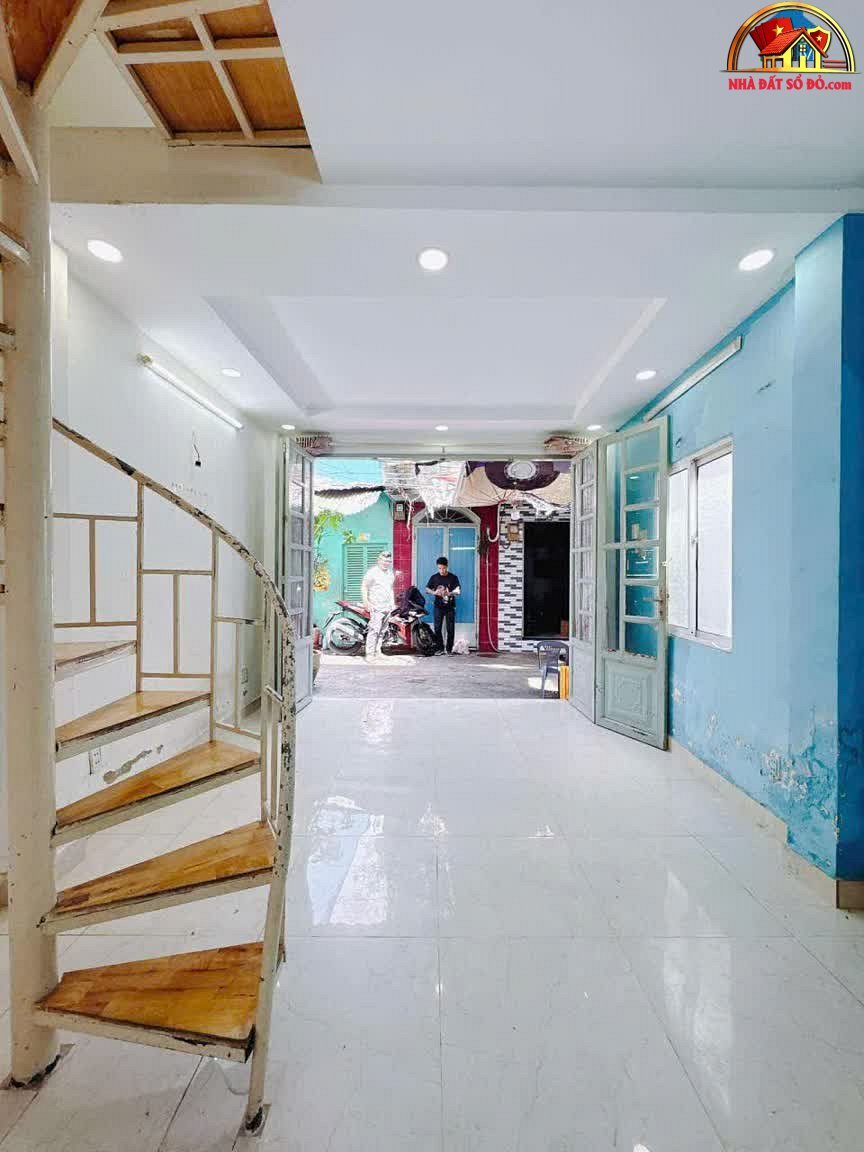 Nhà đẹp 2PN 2WC, Giá chỉ 2.34 tỷ – Bán nhà riêng tại Đường Đoàn Văn Bơ – Quận 4 – Hồ Chí Minh – NHÀ ĐẤT BẤT ĐỘNG SẢN SỔ ĐỎ