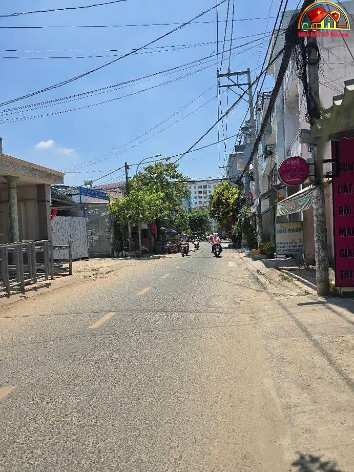 Hẻm xe hơi thoáng mát – 2 phòng ngủ – 8.15 tỷ – Bán nhà riêng tại Bình Tân – NHÀ ĐẤT BẤT ĐỘNG SẢN SỔ ĐỎ