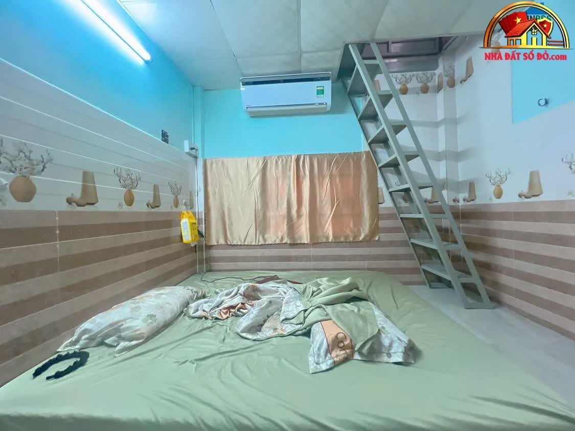 Bán nhà 4 phòng ngủ hẻm 1 sẹt Quận 4, giá 4.69 tỷ – NHÀ ĐẤT BẤT ĐỘNG SẢN SỔ ĐỎ