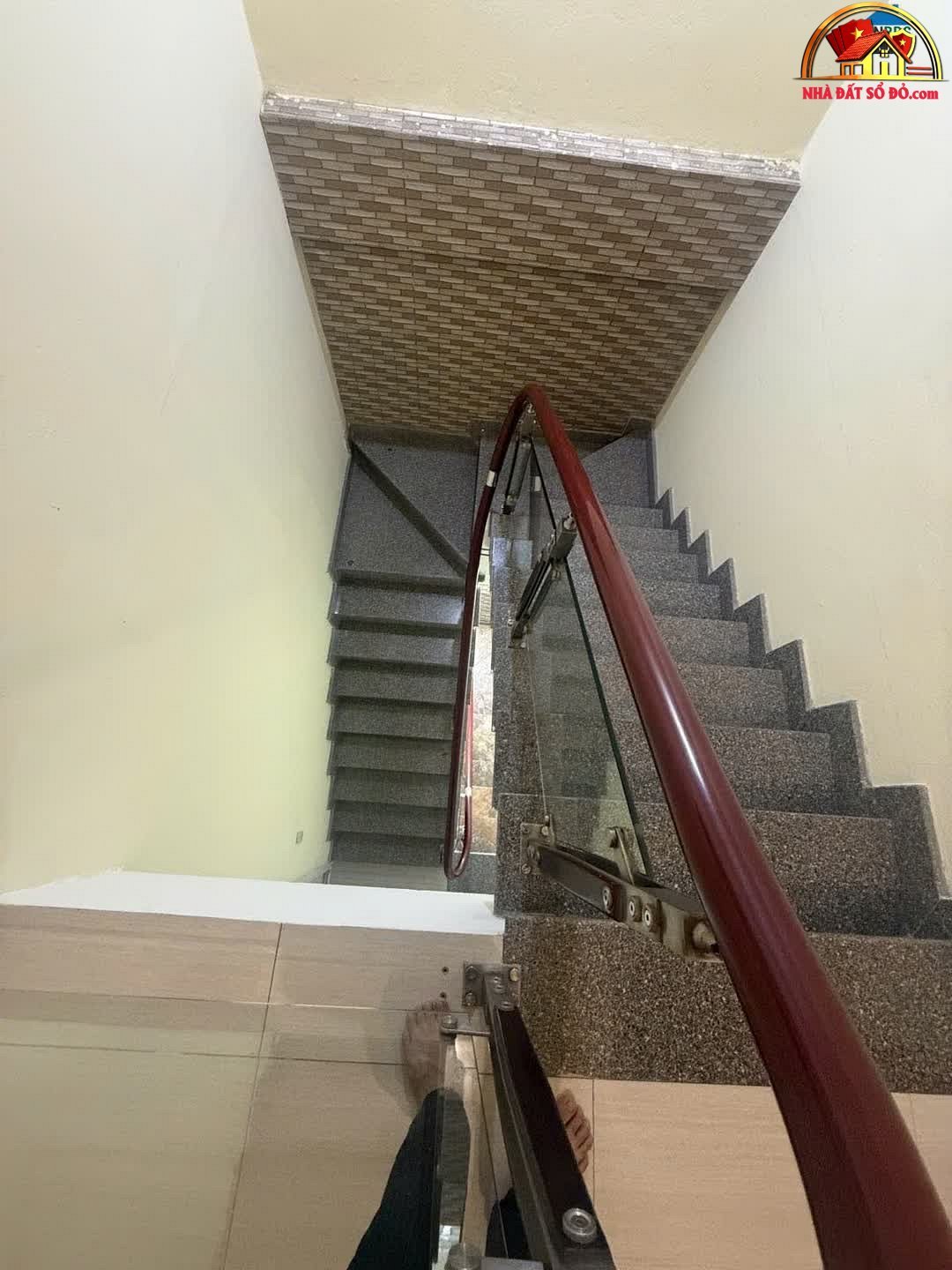 Hàng hiếm 3 tầng, 100m² chỉ 9 tỷ, vị trí đắc địa tại Sơn Trà – NHÀ ĐẤT BẤT ĐỘNG SẢN SỔ ĐỎ