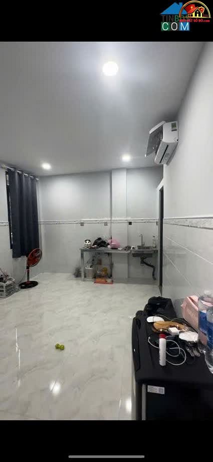 Nhà mới đẹp 4 tầng mặt tiền rộng, thu nhập 420 triệu/năm – Quận 4 – Hồ Chí Minh – NHÀ ĐẤT BẤT ĐỘNG SẢN SỔ ĐỎ