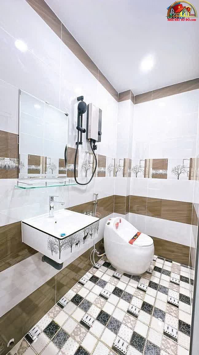 Nhà 2 Mặt Tiền Căn Góc Đúc 3 Tầng Mới – 5.1 Tỷ – Quận 4 – NHÀ ĐẤT BẤT ĐỘNG SẢN SỔ ĐỎ