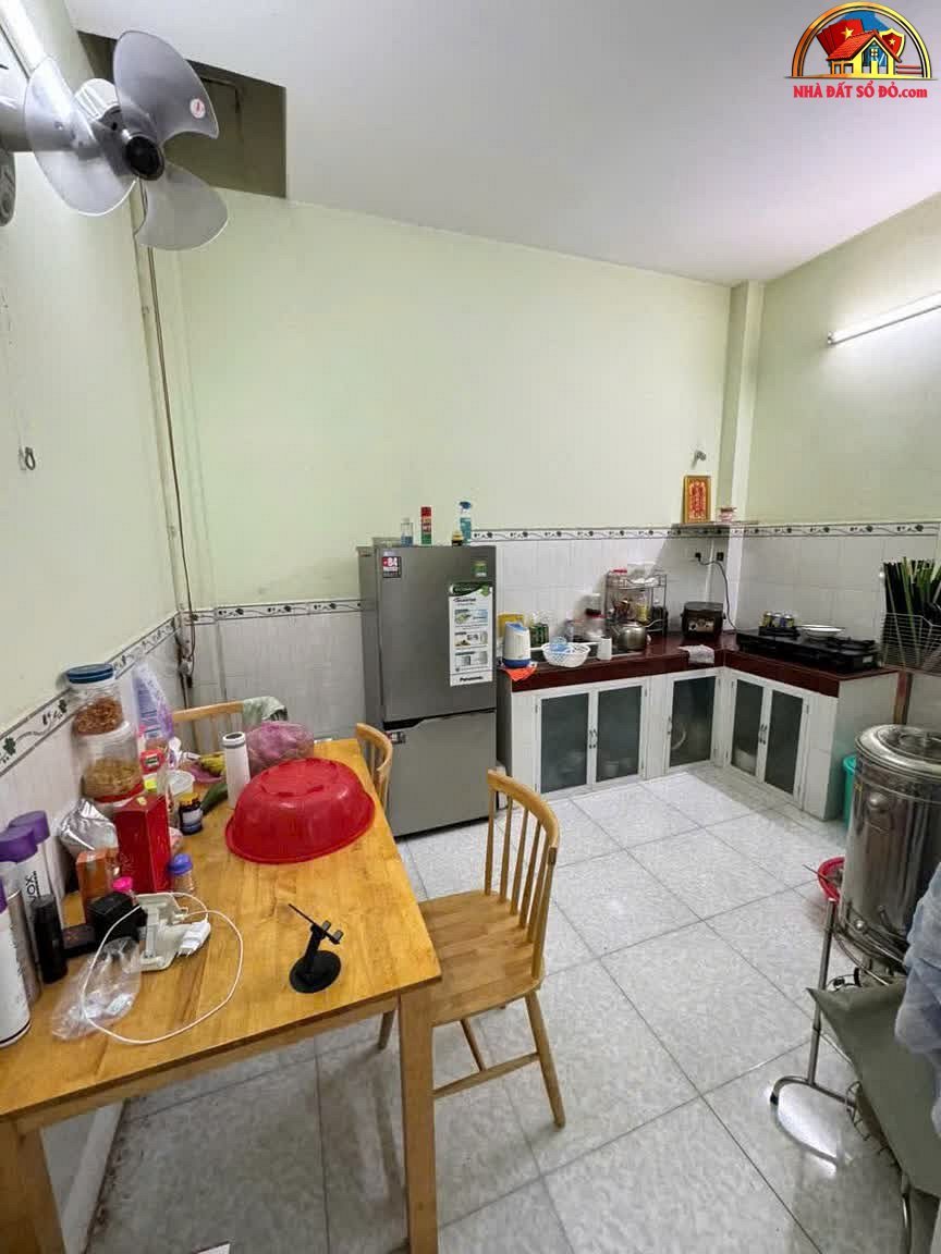 Nhà 1 trệt 1 lầu đầy đủ nội thất – Gần chợ – Quận 8 – TP Hồ Chí Minh – NHÀ ĐẤT BẤT ĐỘNG SẢN SỔ ĐỎ