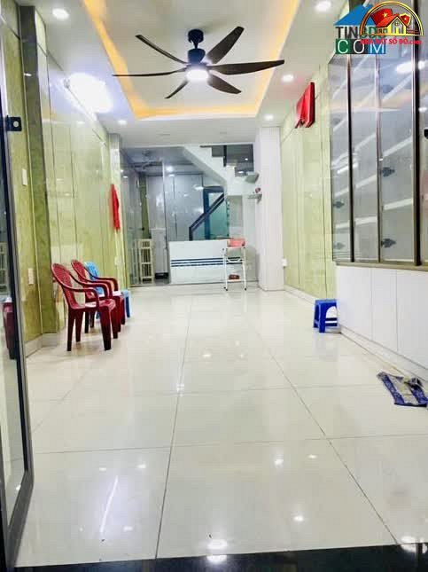 Nhà mặt tiền Trần Tuấn Khải, 32 m², chỉ 9.5 tỷ – cơ hội đầu tư tại Quận 5