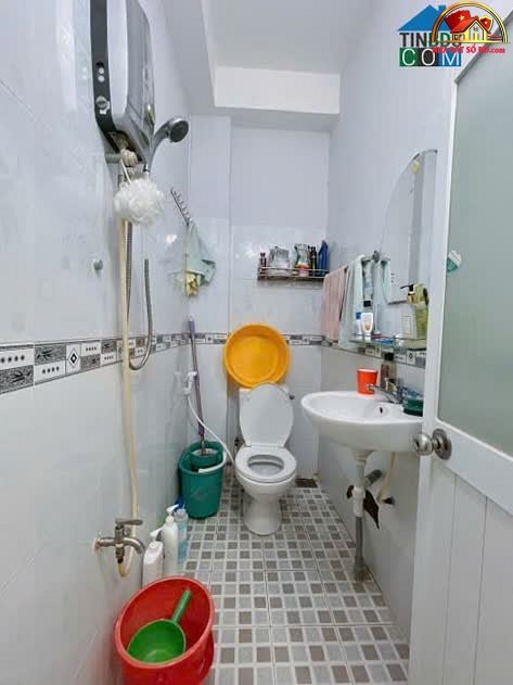 Bán nhà mặt phố 2 PN, giá chỉ 5.49 tỷ – Lê Quốc Hưng – Khánh Hội – Quận 4 – Hồ Chí Minh – NHÀ ĐẤT BẤT ĐỘNG SẢN SỔ ĐỎ