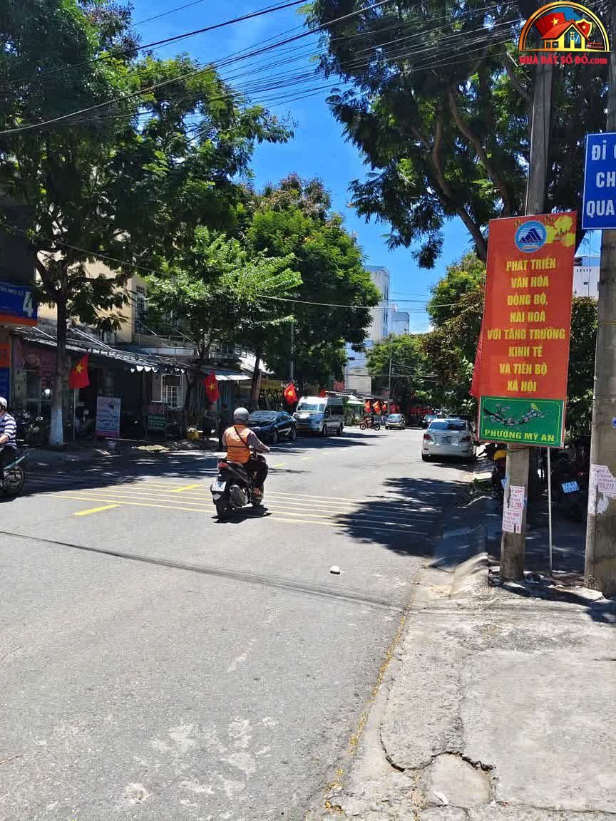 Đất nền Lê Văn Hưu – Kiệt ô tô 126m2 giá 7.5 tỷ – Bán đất đường Mỹ An – Đà Nẵng