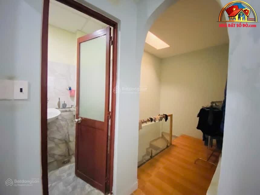Nhà đẹp Quận 10 chỉ 35 tỷ, gần chợ và trường học – NHÀ ĐẤT BẤT ĐỘNG SẢN SỔ ĐỎ