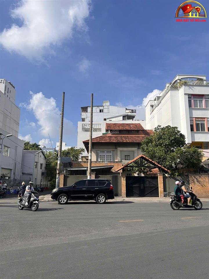 Biệt thự góc 2 mặt tiền Lữ Gia – An ninh cao, giá 85 tỷ – NHÀ ĐẤT BẤT ĐỘNG SẢN SỔ ĐỎ