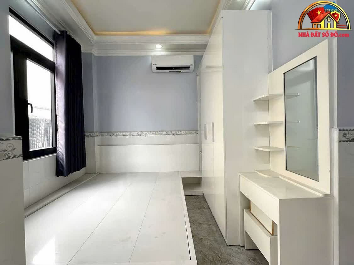 Nhà Hẻm Xe Hơi Đường Huỳnh Tấn Phát, 36m² – Giá 3.4 tỷ – Thương Lượng