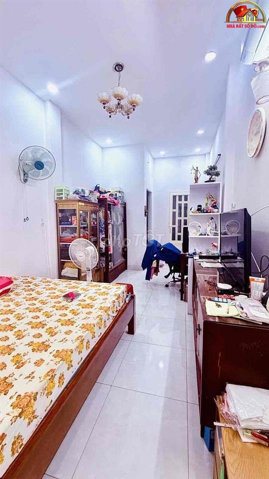 Nhà 4 Tầng Hẻm Xe Hơi, Giá Chỉ 7.7 Tỷ – Bán Nhà Đường Nguyễn Văn Công – Phường 3 – Quận Gò Vấp – NHÀ ĐẤT BẤT ĐỘNG SẢN SỔ ĐỎ