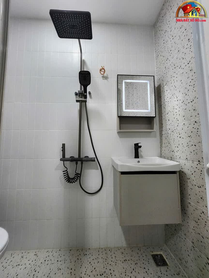 Bán nhà mới 2 tầng, hẻm xe hơi cách mặt tiền Nguyễn Thần Hiến 50m – Quận 4 – Hồ Chí Minh – NHÀ ĐẤT BẤT ĐỘNG SẢN SỔ ĐỎ
