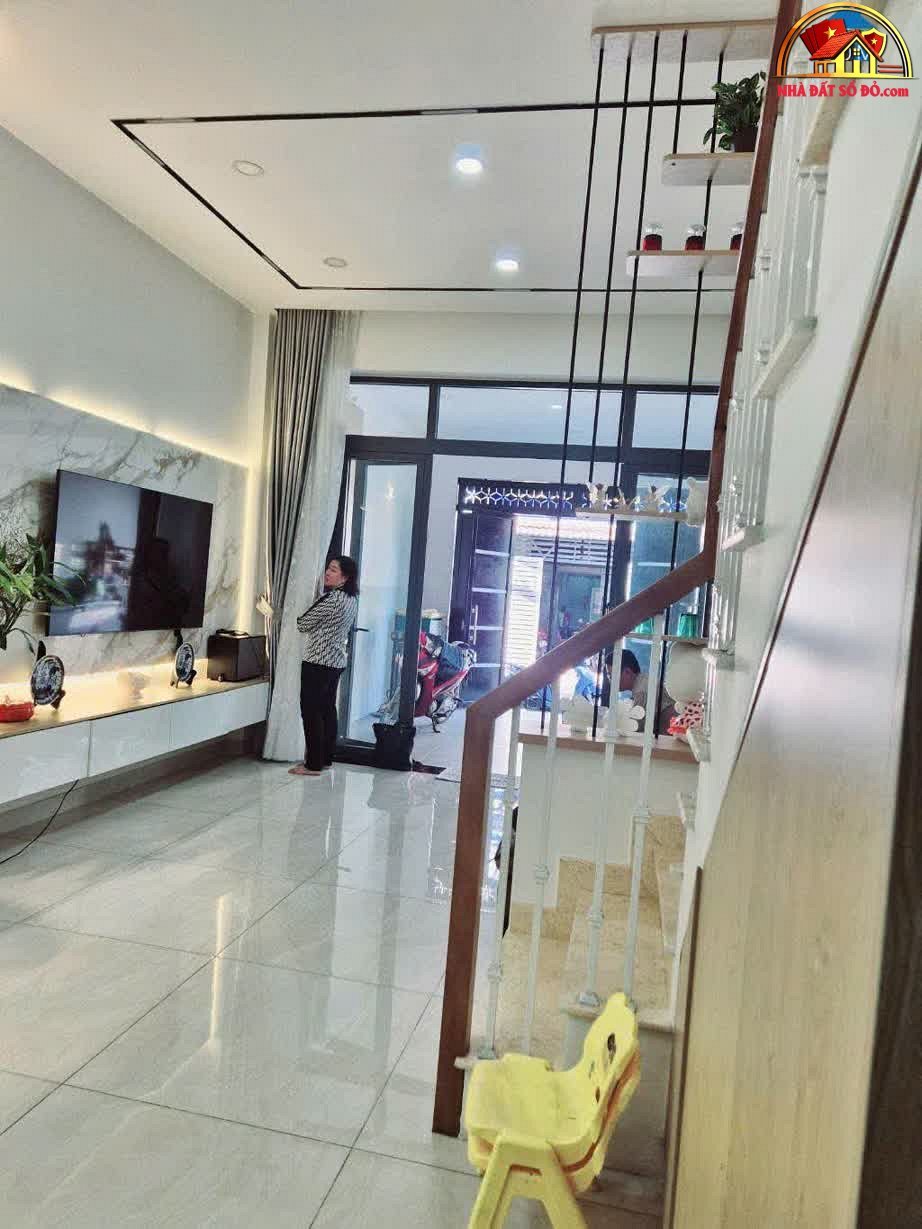 Nhà 3 tầng giá tốt tại Gò Vấp – Sổ hồng vuông vức – 84m2 – 10.65 tỷ