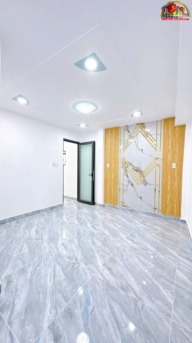 Nhà mặt tiền Đoàn Văn Bơ, 52m² – Giá chỉ 4.84 tỷ – Thương lượng ngay