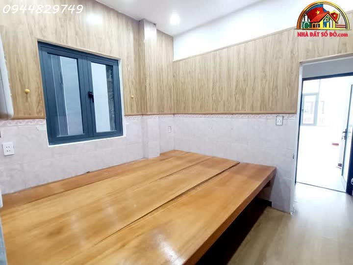 Nhà 3 tầng tự nhiên gần mặt tiền Trần Cao Vân giá chỉ 2.55 tỷ – Bán nhà đất Đà Nẵng
