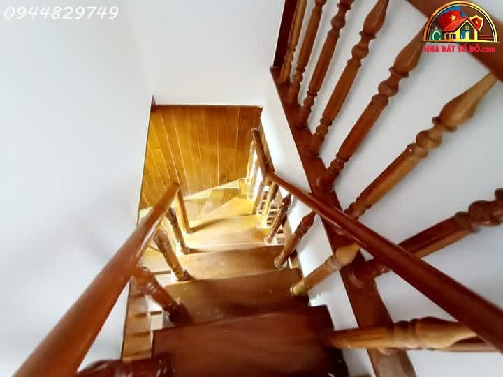 Nhà 3 tầng tự nhiên gần mặt tiền Trần Cao Vân giá chỉ 2.55 tỷ – Bán nhà đất Đà Nẵng