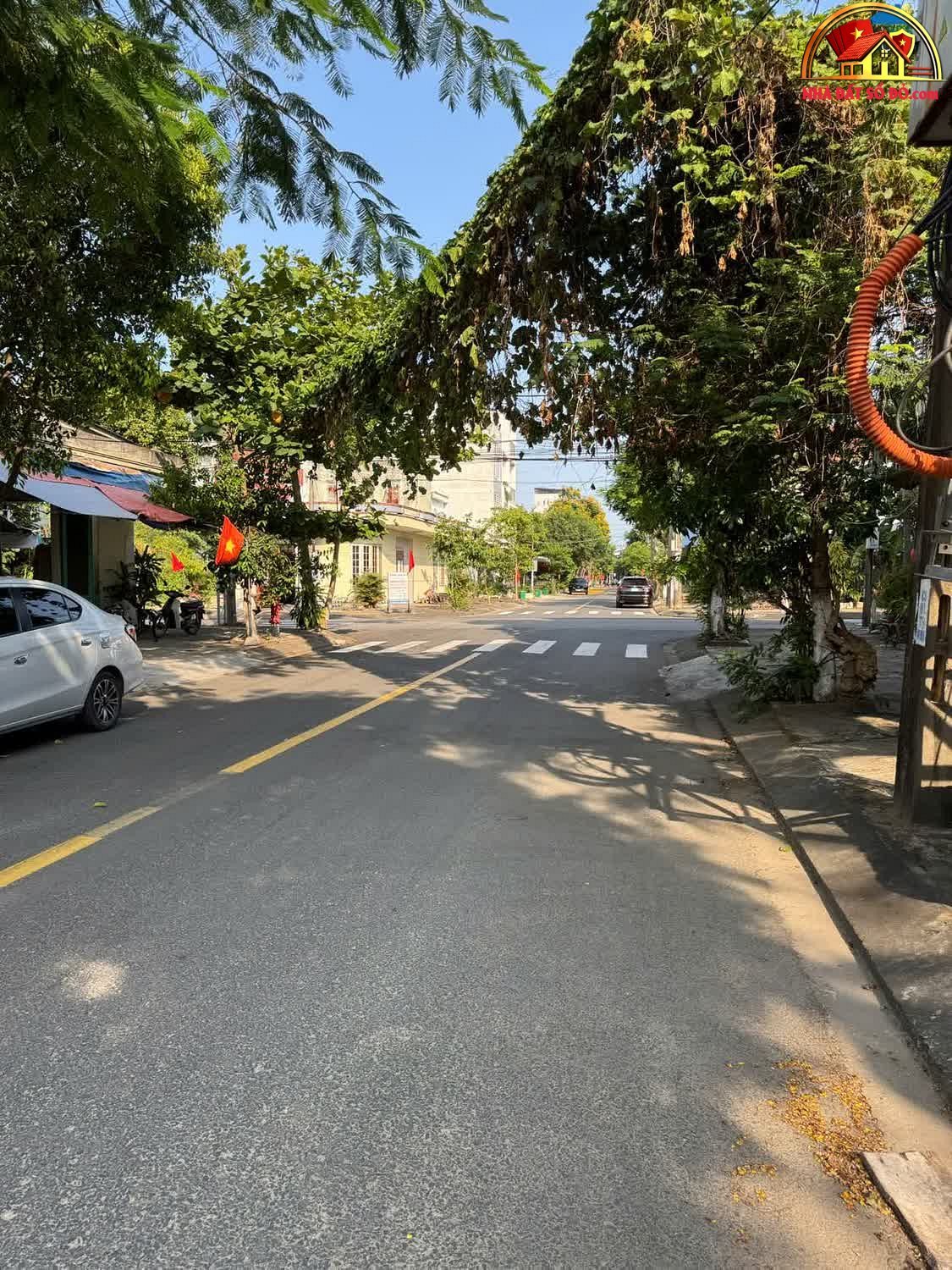 Bán nhà 2 tầng kiệt ô tô đường Nguyễn Văn Thoại 12… – Bán nhà trong ngõ, hẻm Quận Sơn Trà – Đà Nẵng giá 10 – 15 tỷ