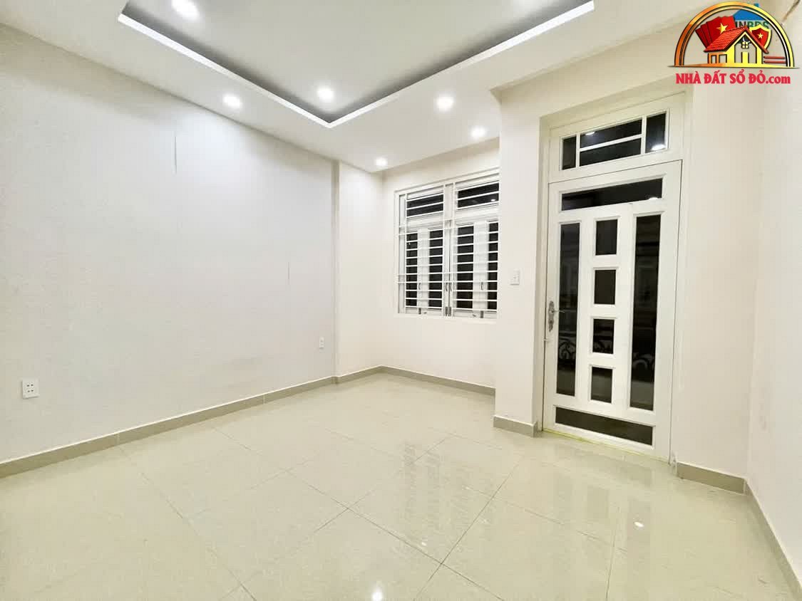 Nhà 4 Tầng KDC Hồng Đào Hẻm 5m – 55m2 – 8.2 tỷ – Bán nhà đất