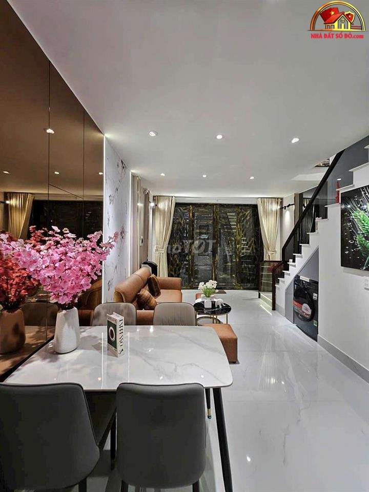 Nhà đẹp hẻm xe hơi 35m2 – Thương lượng 4.97 tỷ – Gò Vấp –