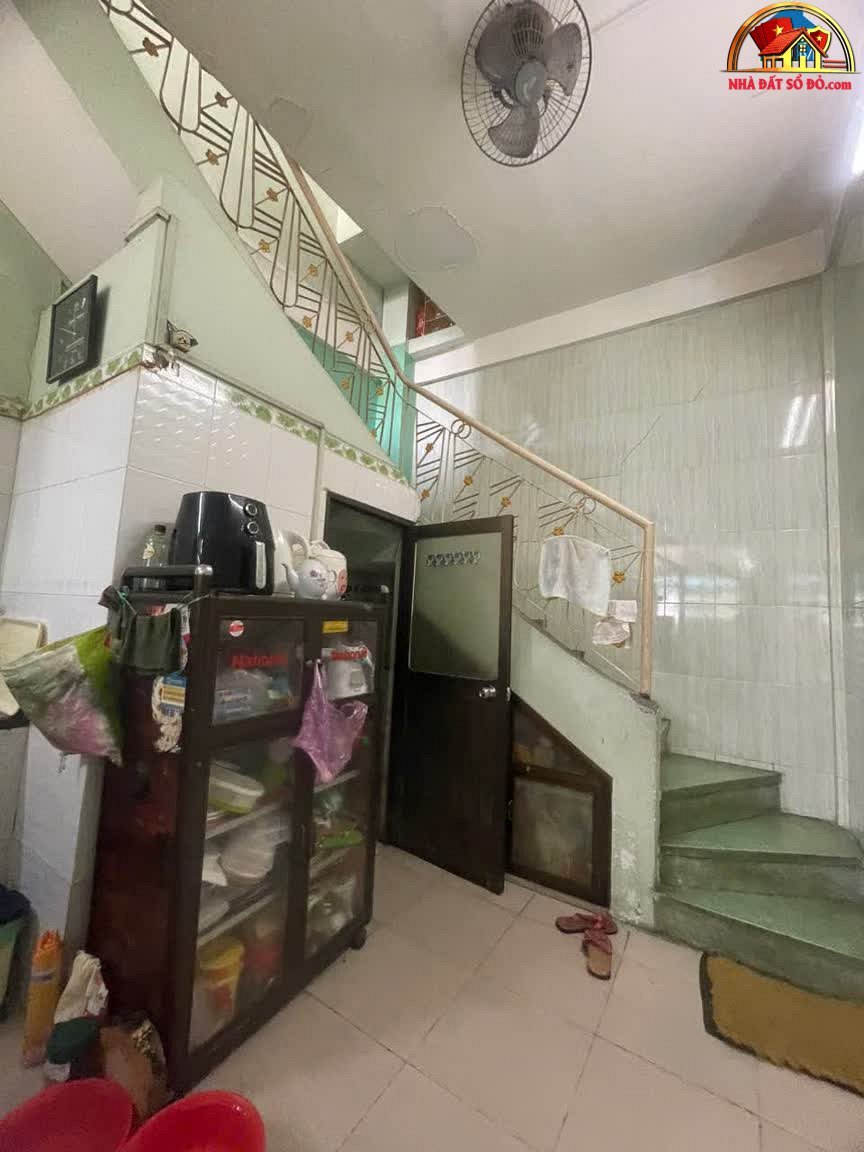 Nhà mặt phố 37m² giá 6.7 tỷ, sổ hồng riêng – Quận 4 – Hồ Chí Minh – NHÀ ĐẤT BẤT ĐỘNG SẢN SỔ ĐỎ
