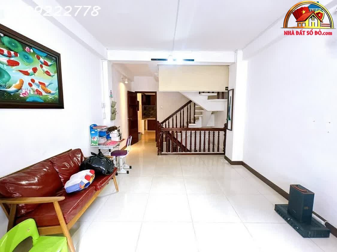 Nhà mặt phố nở hậu cực đẹp tại Bà Hạt – 5 tầng – 15.9 tỷ