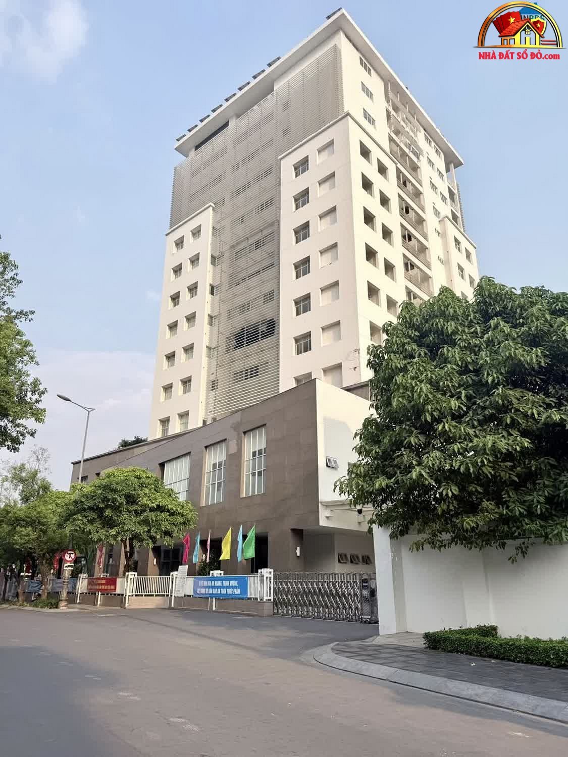 Nhà đẹp hẻm xe hơi Nguyễn Trọng Tuyển – 45m² – Giá 7.4 tỷ – Bán nhà riêng tại Phú Nhuận
