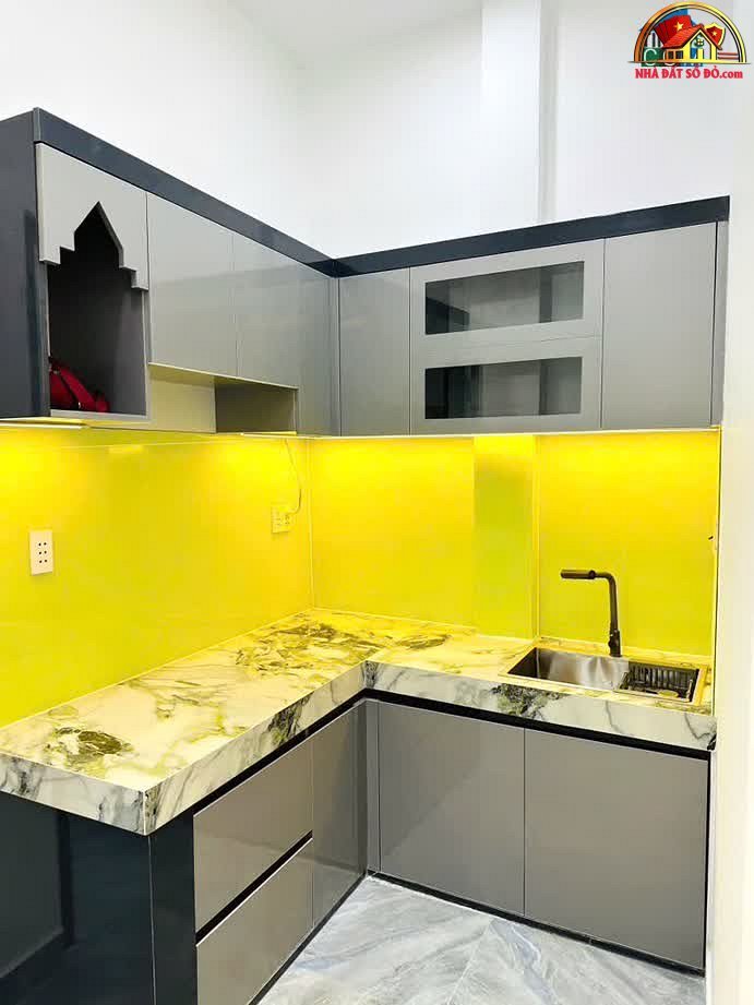 Nhà mới đẹp, ngay trung tâm Quận 4 – Giá chỉ 4.85 tỷ – Bán nhà riêng