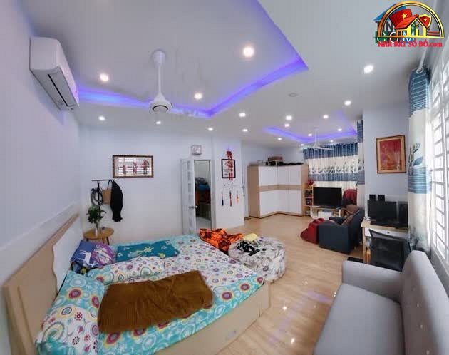 Bán nhà 4 tầng 8 phòng ngủ giá chỉ 13,9 tỷ – Đoàn Văn Bơ – Quận 4 – Hồ Chí Minh – NHÀ ĐẤT BẤT ĐỘNG SẢN SỔ ĐỎ
