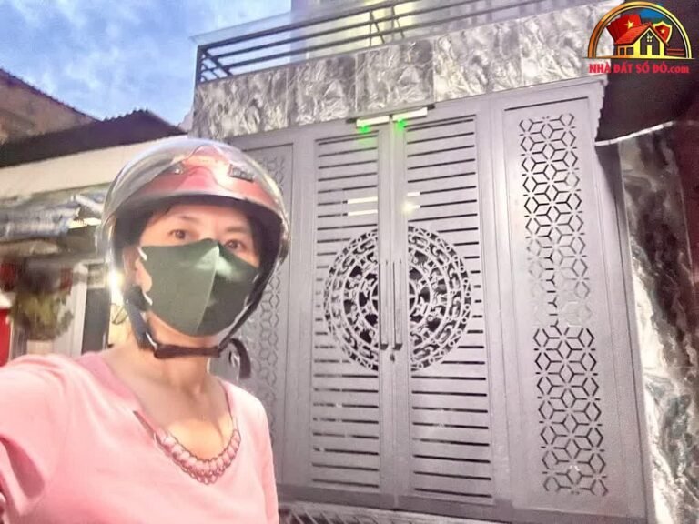 Nhà 4 tầng 8 phòng ngủ – Vị trí vàng quận 4 – Giá chỉ 8.7 tỷ – Bán nhà đất