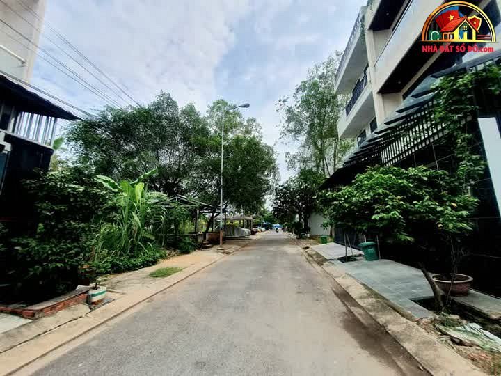 Bán đất nền 104m², đường Lê Văn Lương, sổ hồng … – Bán đất Quận 7 – TP Hồ Chí Minh giá 40 – 80 tỷ