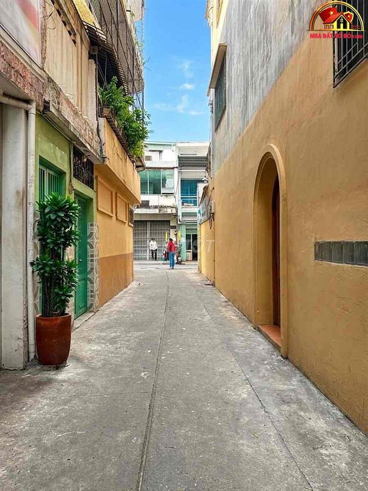 Bán nhà 2 tầng nở hậu, giá 7.2 tỷ – Trương Quốc Dung – Phường 8 – Quận Phú Nhuận – TP.Hồ Chí Minh – NHÀ ĐẤT BẤT ĐỘNG SẢN SỔ ĐỎ