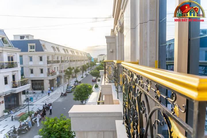 Bán shophouse 120m2, giá 13 tỷ – Vị trí đắc … – Bán nhà mặt phố Quận Hải Châu – Đà Nẵng giá 10 – 15 tỷ
