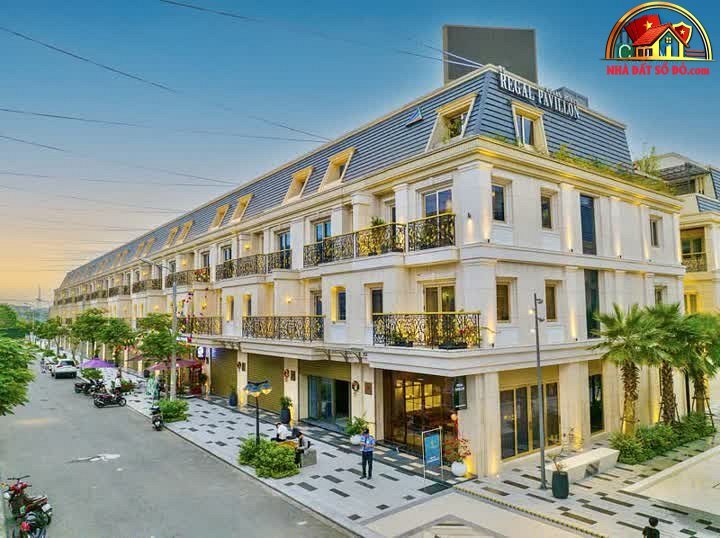 Bán shophouse 120m2, giá 13 tỷ – Vị trí đắc … – Bán nhà mặt phố Quận Hải Châu – Đà Nẵng giá 10 – 15 tỷ