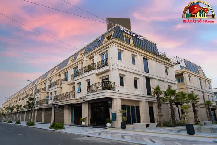 Bán shophouse 120m2, giá 13 tỷ – Vị trí đắc … – Bán nhà mặt phố Quận Hải Châu – Đà Nẵng giá 10 – 15 tỷ
