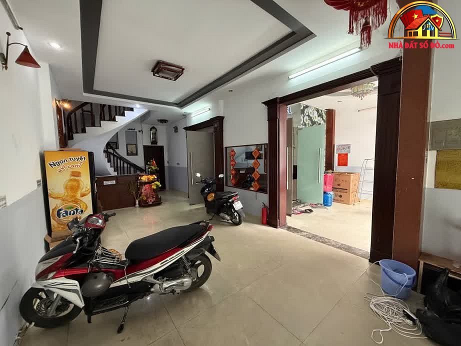 Bán nhà khu vực Quận 8, giao thông thuận tiện, giá chỉ 7.5 tỷ – NHÀ ĐẤT BẤT ĐỘNG SẢN SỔ ĐỎ