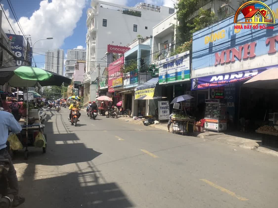 Căn nhà mặt tiền 150m², cho thuê 60 triệu/tháng, giá 35.5 tỷ tại Quận 7 – BĐS sổ đỏ