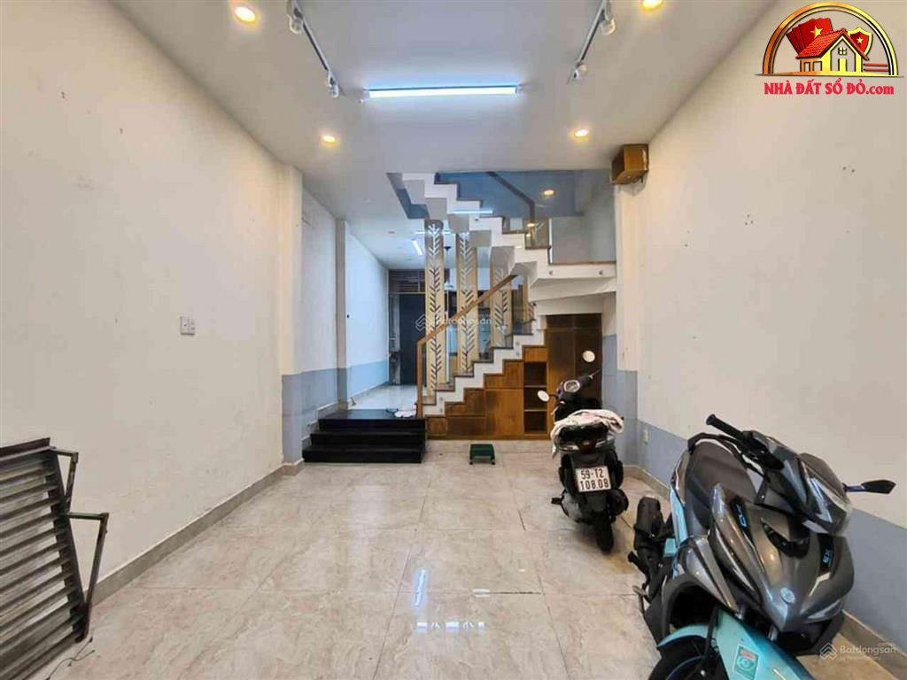 Căn nhà 5 tầng kiên cố gần ĐH Hutech – 10,98 tỷ – NHÀ ĐẤT BẤT ĐỘNG SẢN SỔ ĐỎ