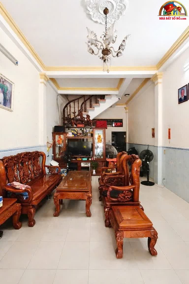 Nhà đẹp 3 tầng, hẻm 8m gần Aeon Tân Phú – 8.6 tỷ – Nhà đất Bất động sản sổ đỏ