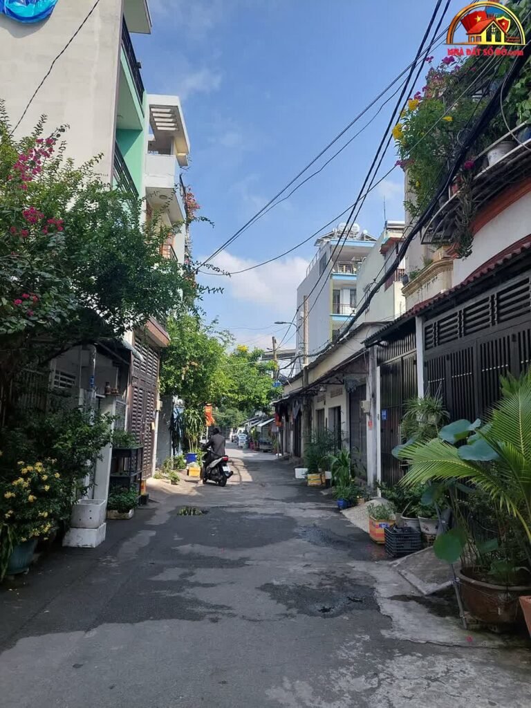 Nhà HXH 4 tầng, giá 3.6 tỷ, vị trí tuyệt đẹp tại Hoàng Hoa Thám – Bình Thạnh – NHÀ ĐẤT BẤT ĐỘNG SẢN SỔ ĐỎ