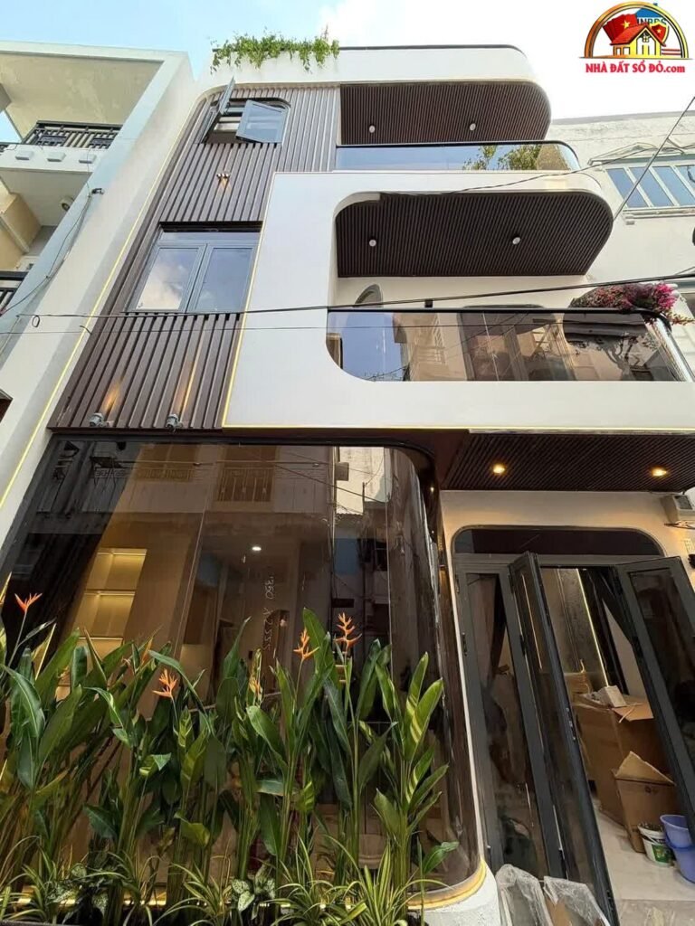 Nhà hiện đại, hẻm xe hơi, 4 tầng – 39m² – 7.6 tỷ – Bán nhà đất tại Phú Nhuận