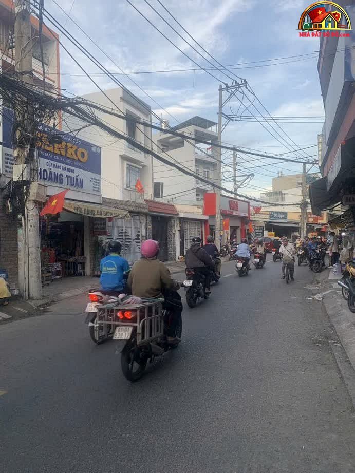Nhà đẹp 10 phòng – Cho thuê 25 triệu – Giá 8.32 tỷ – Thủ Đức – NHÀ ĐẤT BẤT ĐỘNG SẢN SỔ ĐỎ