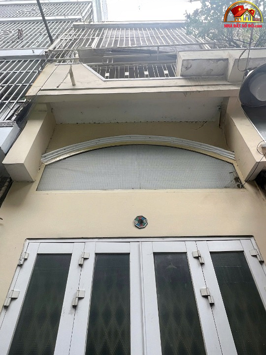 Bán nhà 3 tầng hẻm 3m, gần đường Võ Văn Kiệt, chỉ 4.4 tỷ – Quận 5 – Hồ Chí Minh – NHÀ ĐẤT BẤT ĐỘNG SẢN SỔ ĐỎ