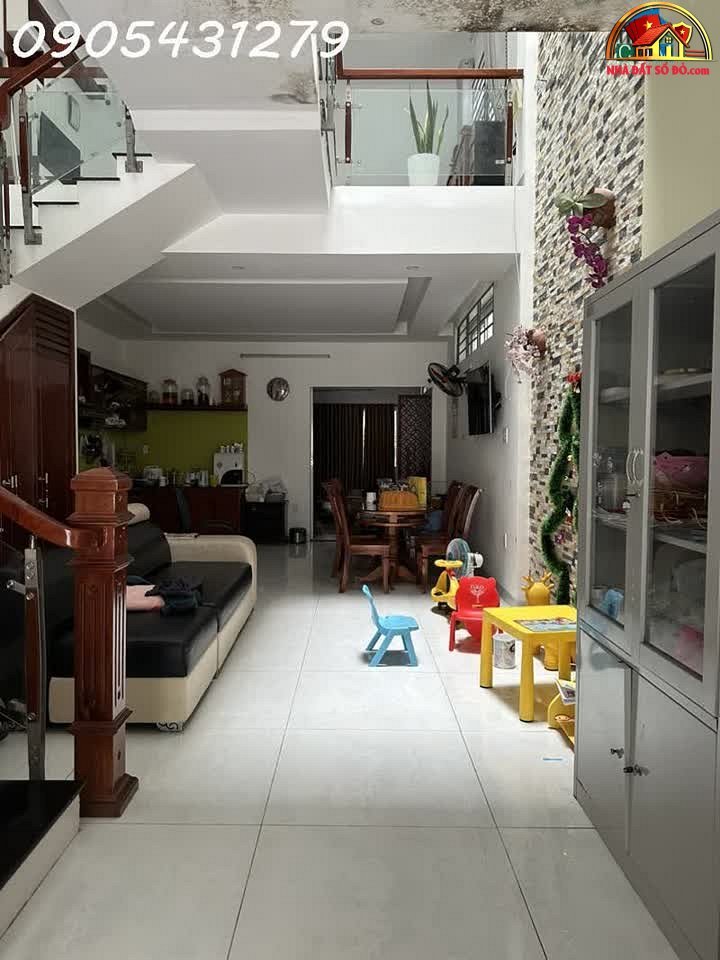 Bán nhà 3 tầng mặt phố Lương Định Của, giá 7.5 tỷ – Cẩm Lệ – Đà Nẵng