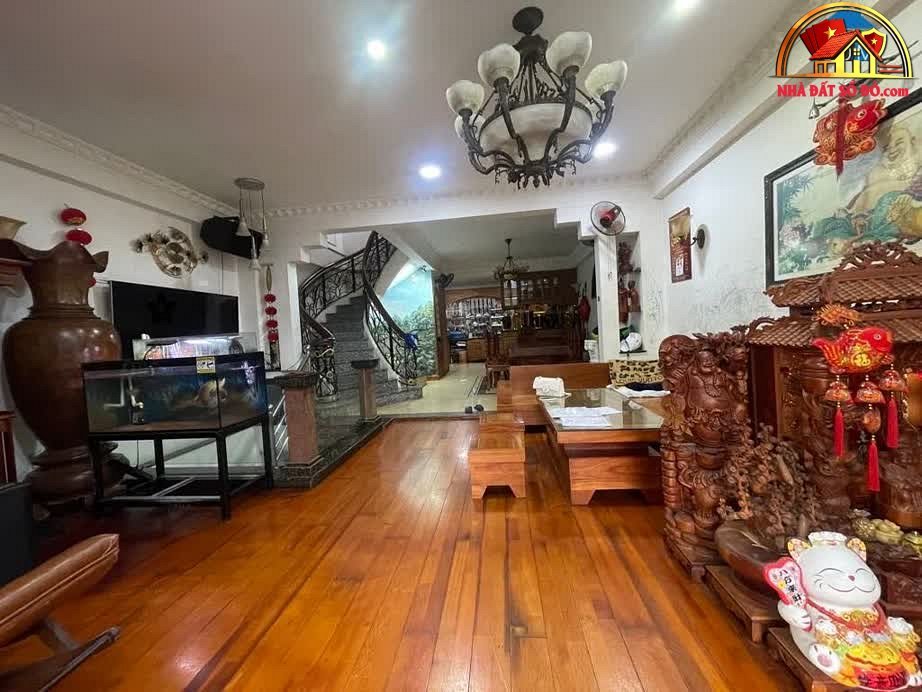 Bán nhà mặt phố Hoàng Quốc Việt, Quận 7 – Diện tích 340m², giá chỉ 100 triệu – NHÀ ĐẤT BẤT ĐỘNG SẢN SỔ ĐỎ
