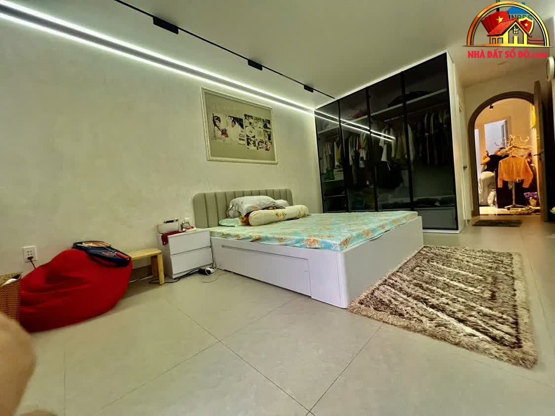 Mặt tiền nhà đẹp 4 tầng chỉ 5.79 tỷ – Quận 4 – Hồ Chí Minh – NHÀ ĐẤT BẤT ĐỘNG SẢN SỔ ĐỎ