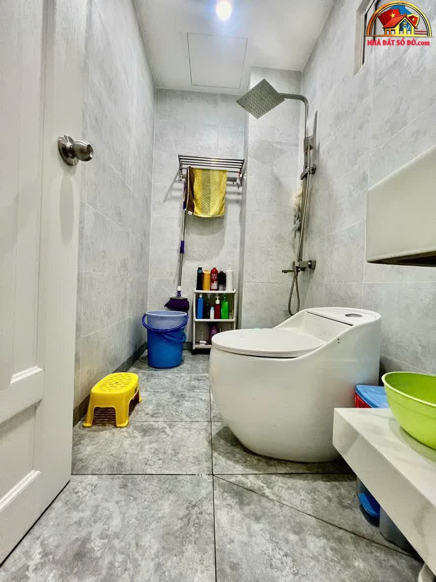 Mặt tiền nhà đẹp 4 tầng chỉ 5.79 tỷ – Quận 4 – Hồ Chí Minh – NHÀ ĐẤT BẤT ĐỘNG SẢN SỔ ĐỎ