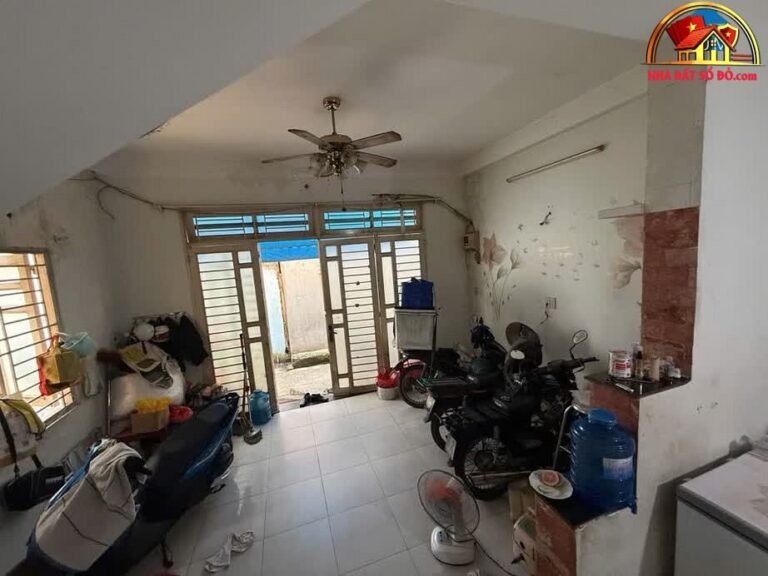 Nhà 2 tầng diện tích 40m² – 4 tỷ thương lượng – Gần Phú Mỹ Hưng – Bán nhà riêng